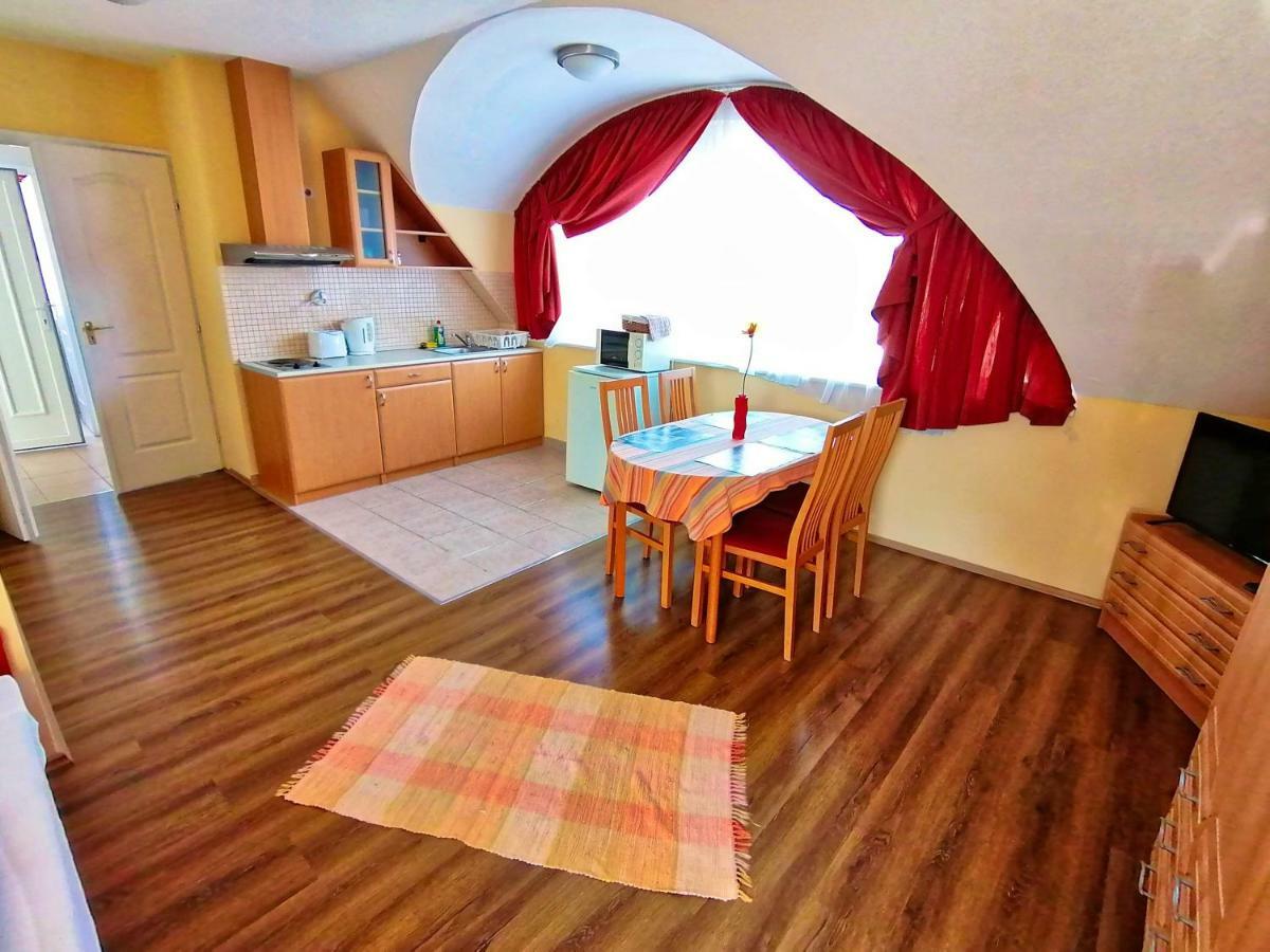 Villa Aida Apartman Hajdúszoboszló Exteriér fotografie