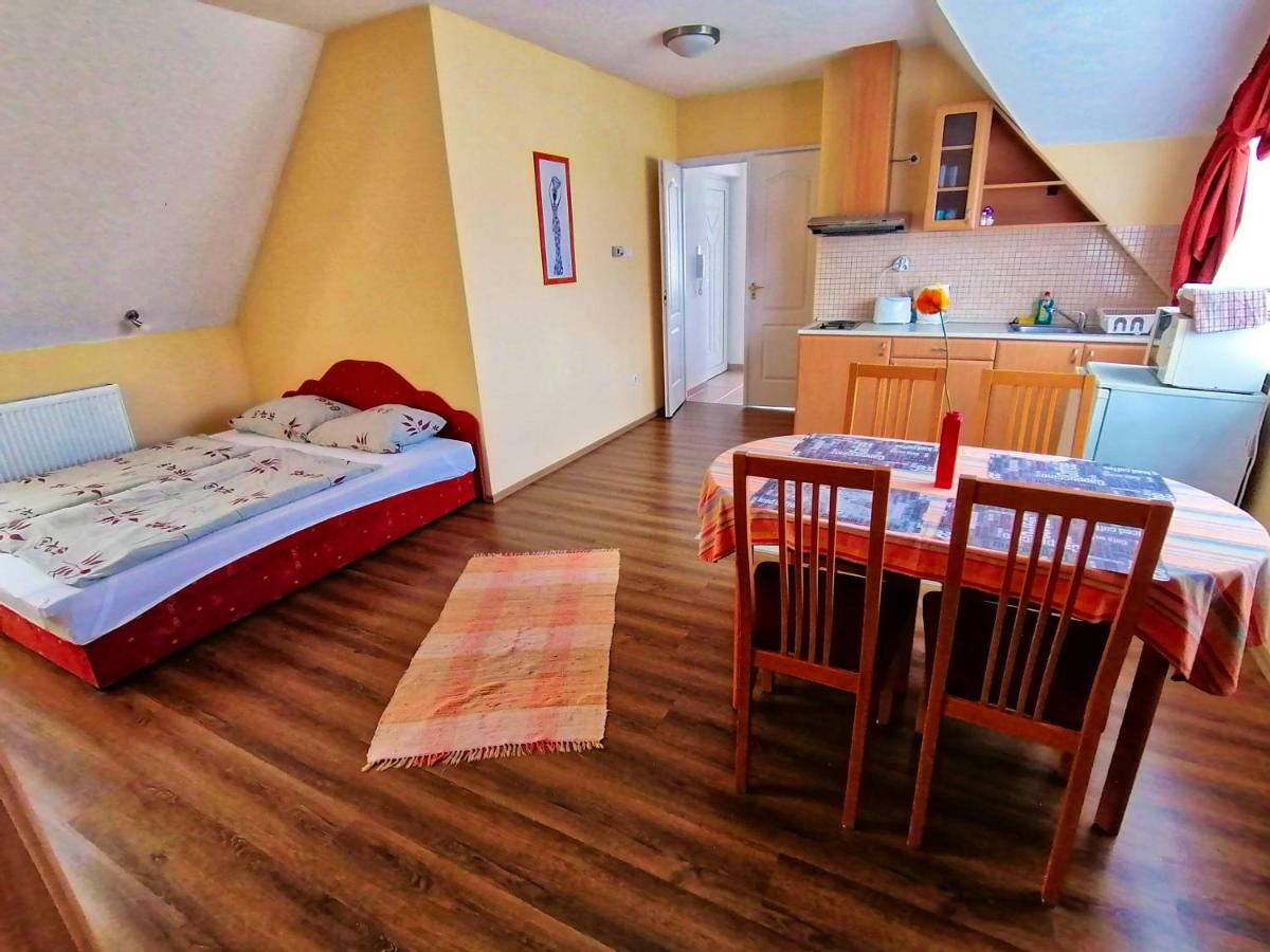 Villa Aida Apartman Hajdúszoboszló Exteriér fotografie