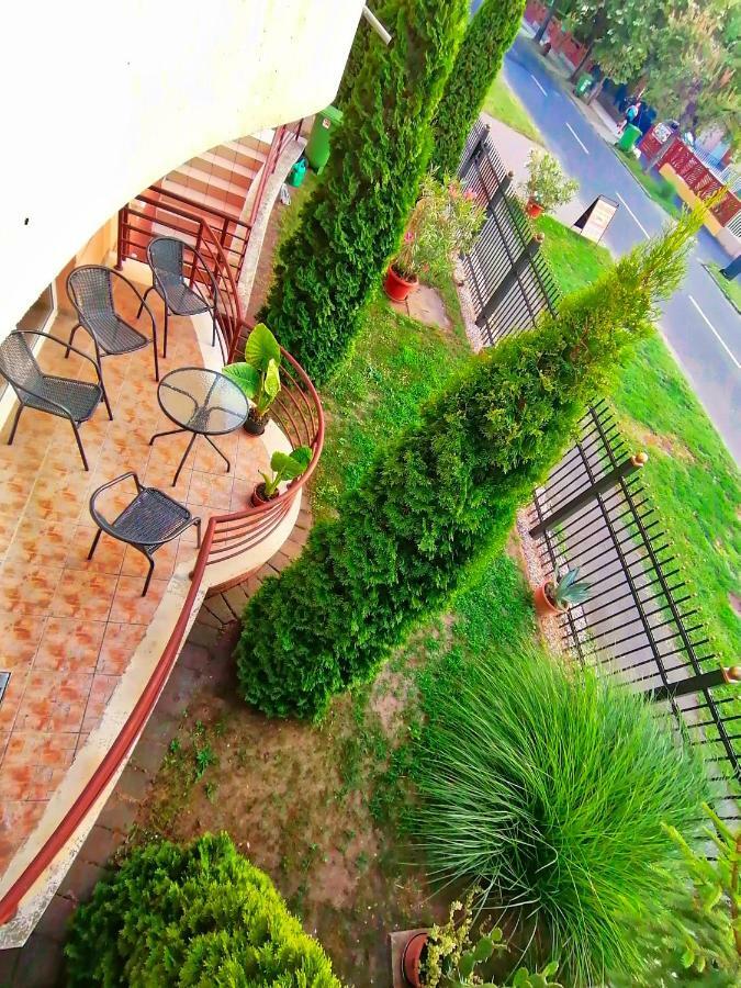Villa Aida Apartman Hajdúszoboszló Exteriér fotografie
